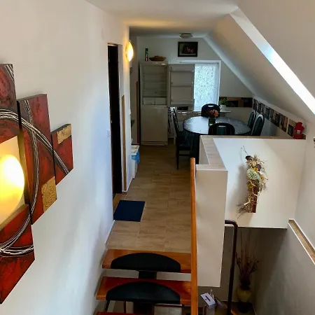 Homestay U Dvou Babicek Horni Vestonice